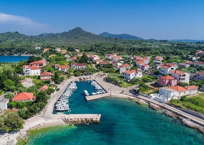 By The Sea - 8304 Апартаменты Углян